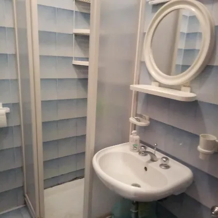 Yucca Apartment Scalea