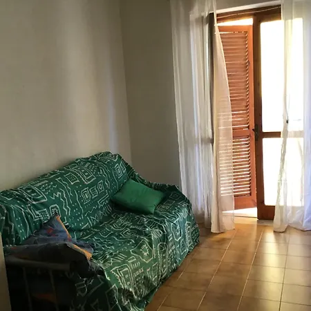 Yucca Apartment